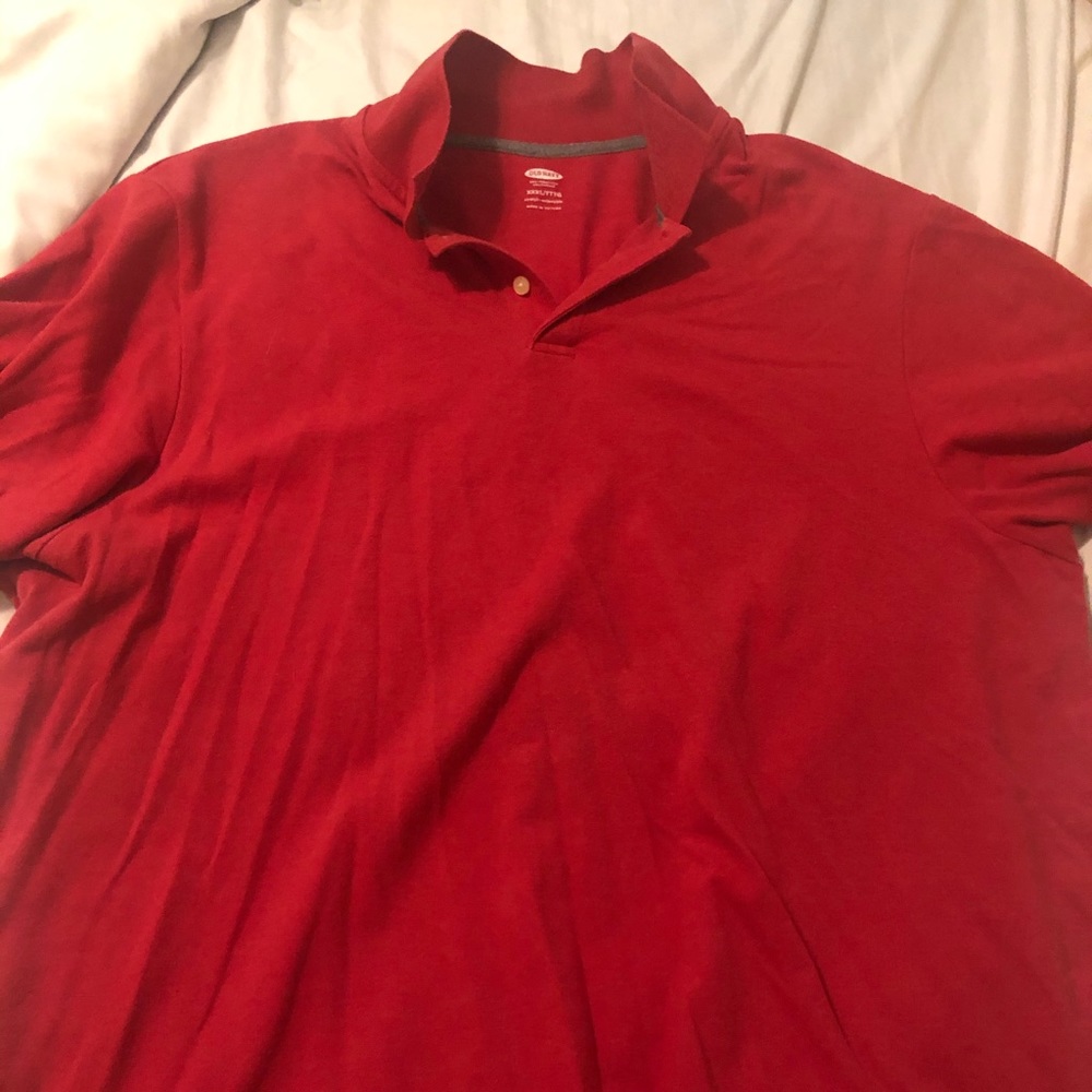 Red Old Navy polo. 3XL